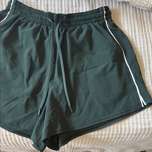 Lululemon Athletica Shorts - Picture 4 of 6